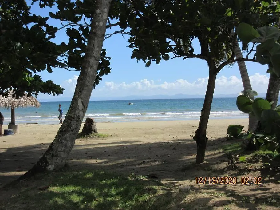 Pelicano Tropical Paraiso Samana Apartment