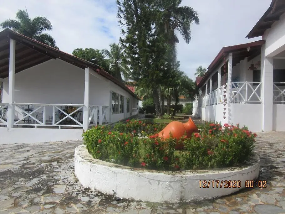 Pelicano Tropical Paraiso Samana